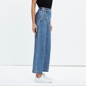 Madewell Rivet & Thread Sailor Crop Means, 29
